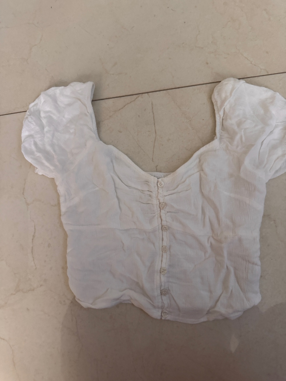 White Button-Front Puff Sleeve Women’s Top